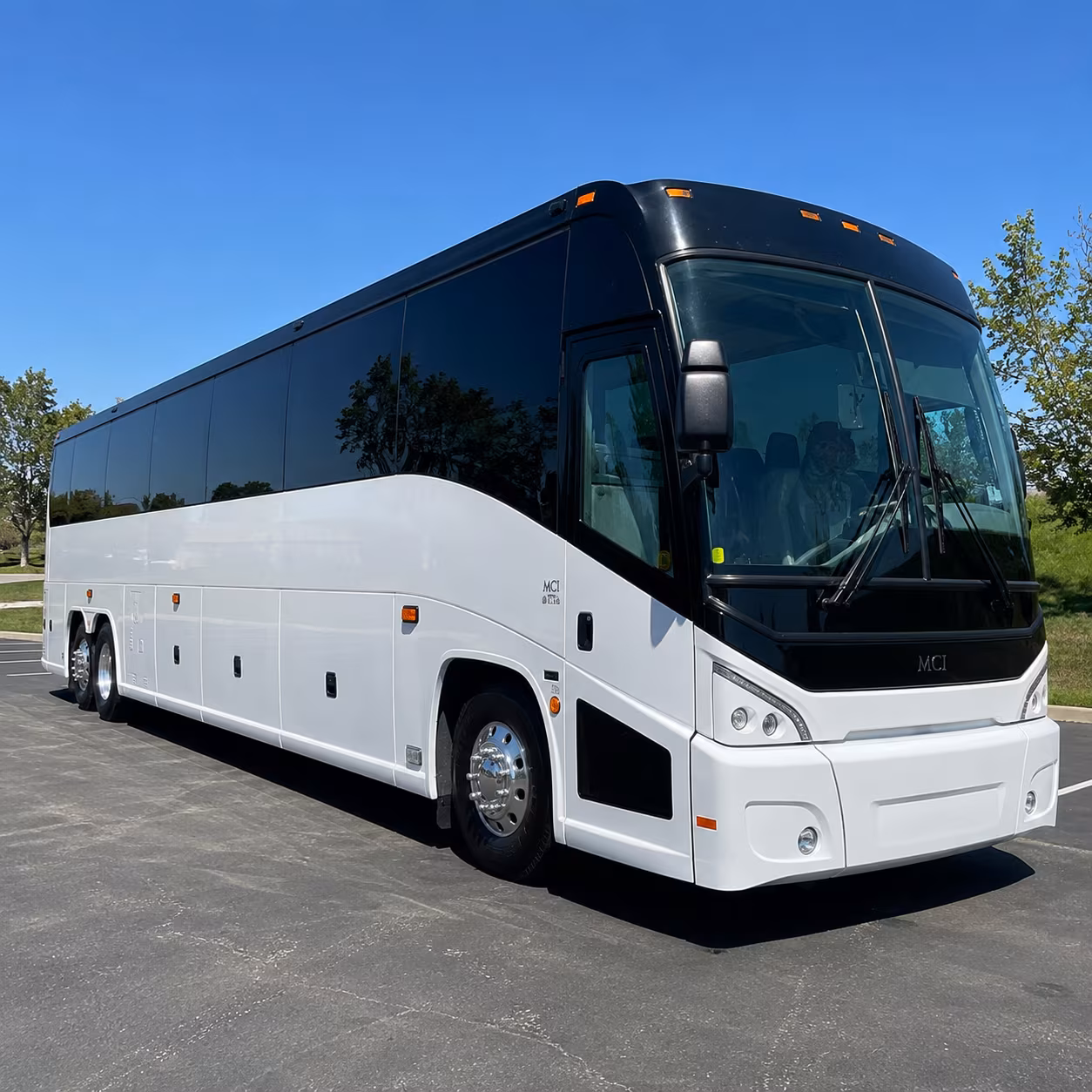 charter buses for museum and science center field trips near hialeah