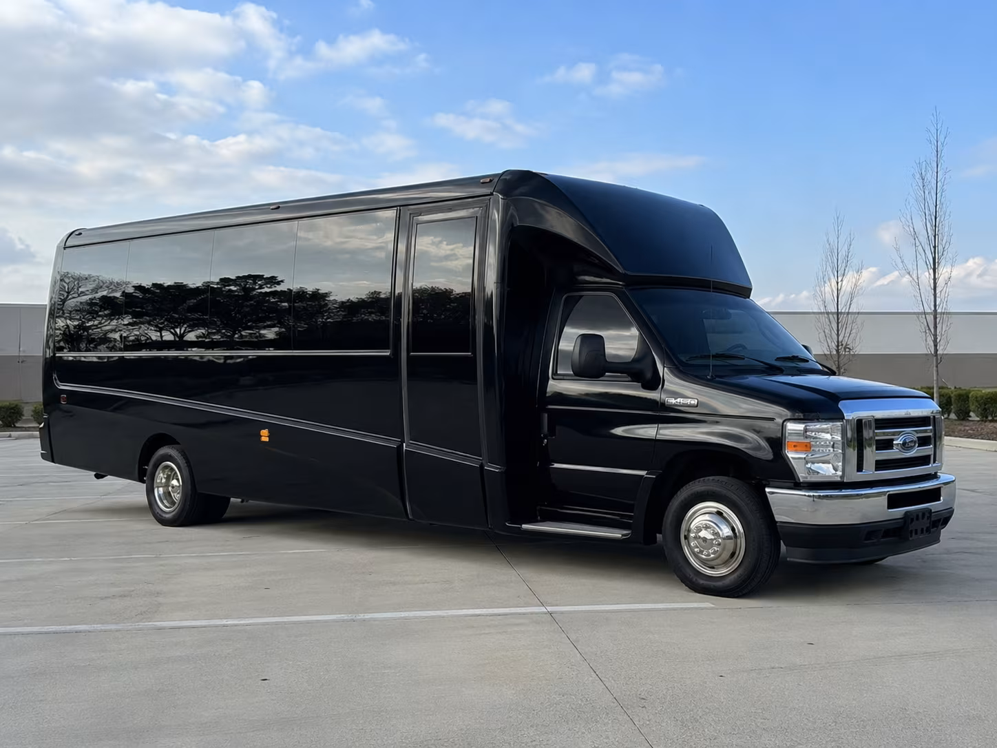 group bus rentals for hialeah senior ministry and elderly congregation members
