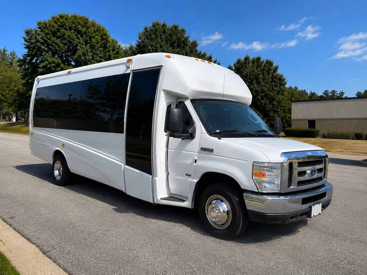 shuttle buses to ultra music festival and bayfront park events